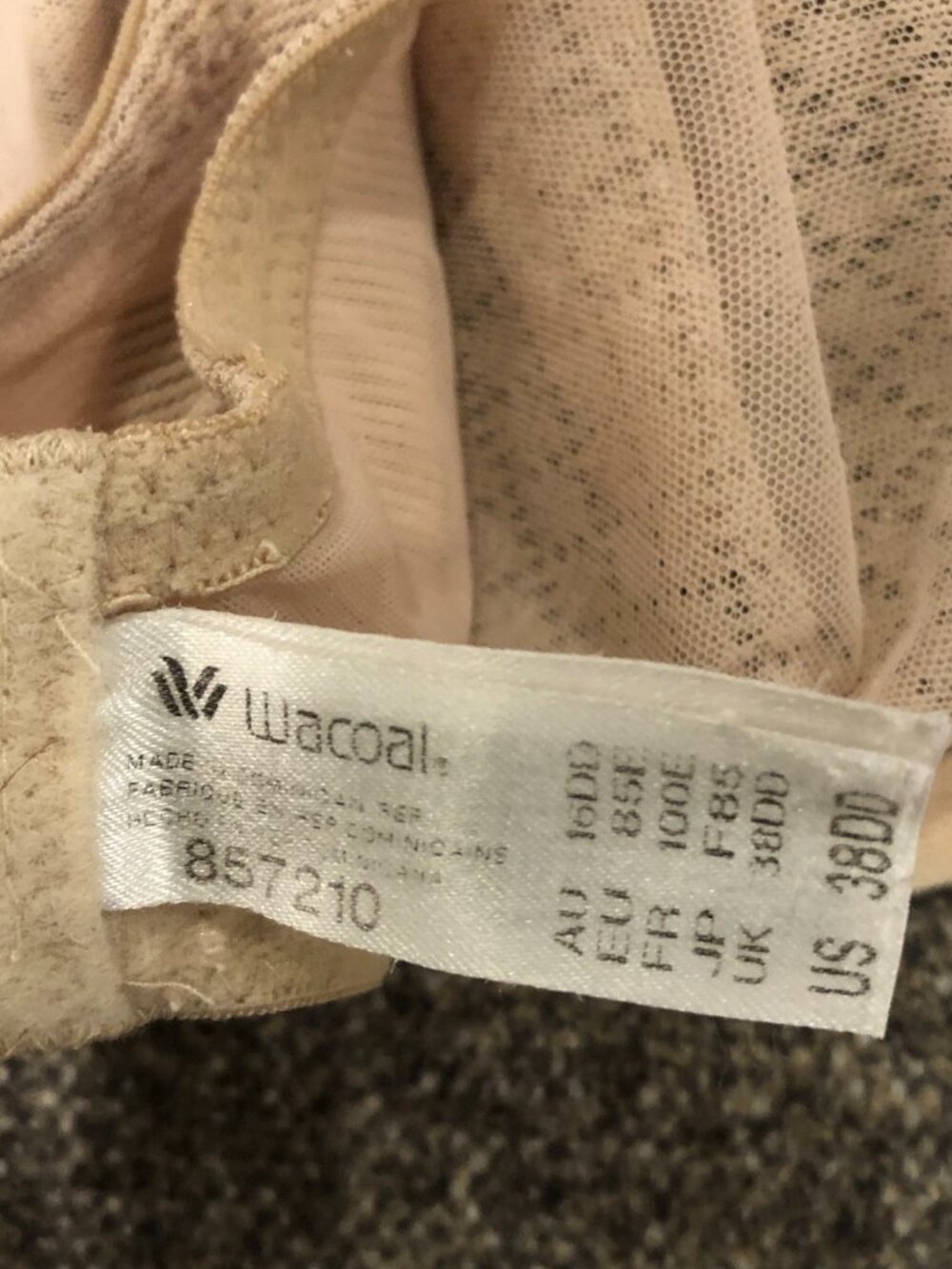 Wacoal Unlined Underwire Bra, Size 38DD - Picture 3 of 4